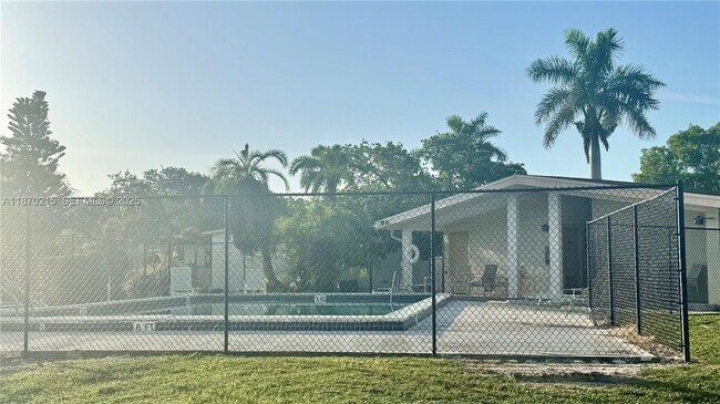 Building Photo - 5339 Treetops Dr