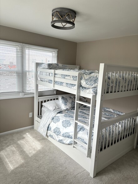 Bedroom 2 - 6 N Newport Ave