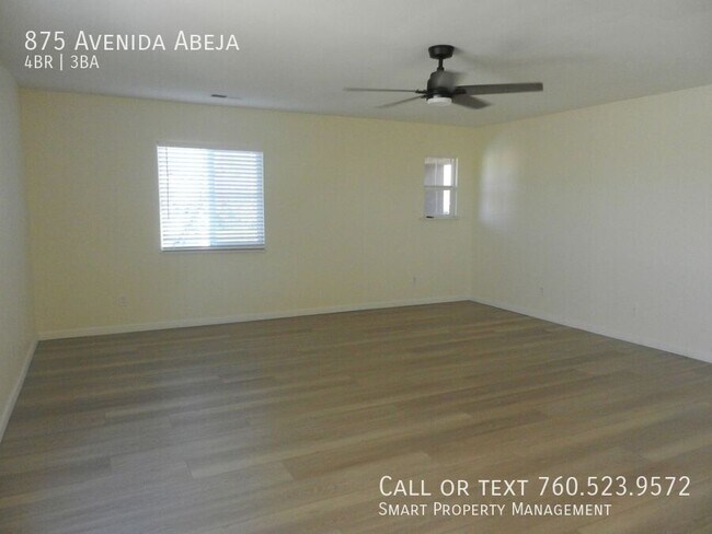 Building Photo - 875 Avenida Abeja