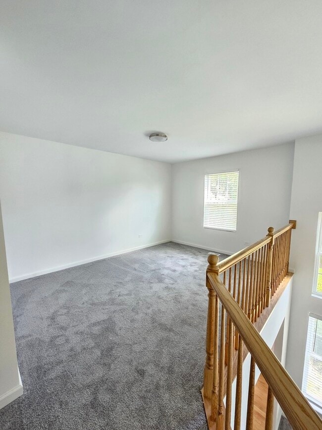 Building Photo - 1269 Bradley Cir