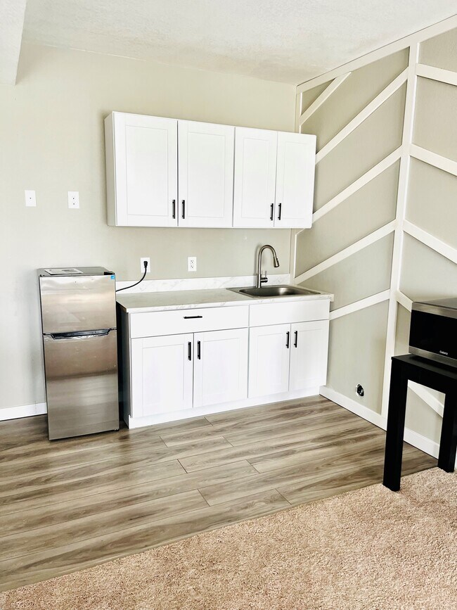 Building Photo - 11617 Blackmoor St