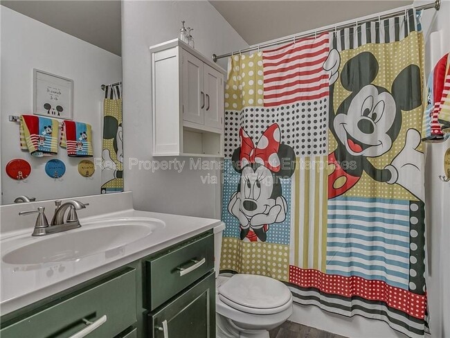 Building Photo - 1912 Autumn Way