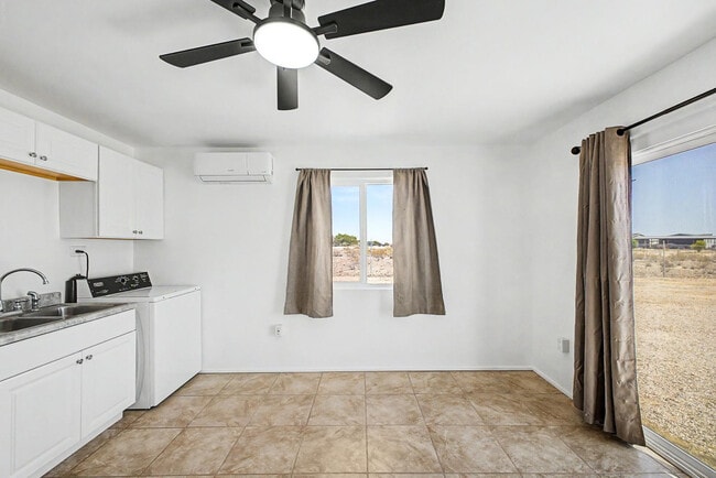 Building Photo - 34233 W Sahuaro St