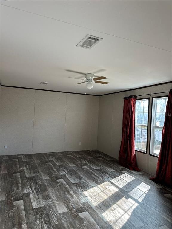 Building Photo - 618 1st St