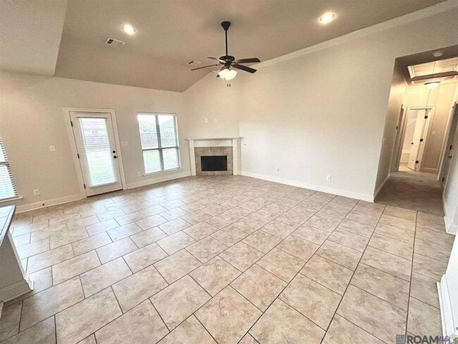 Building Photo - 17634 Hoods Ridge Dr