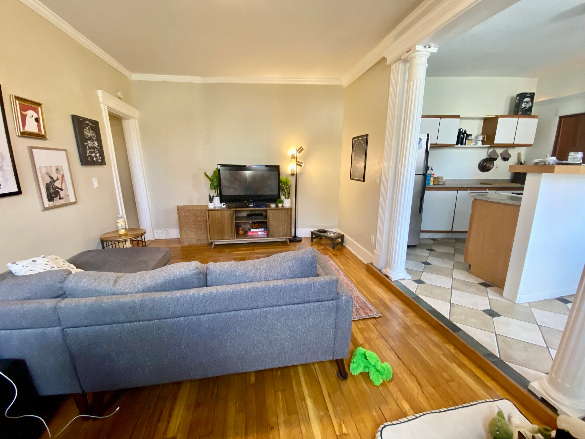 Building Photo - 5 Braemore Rd