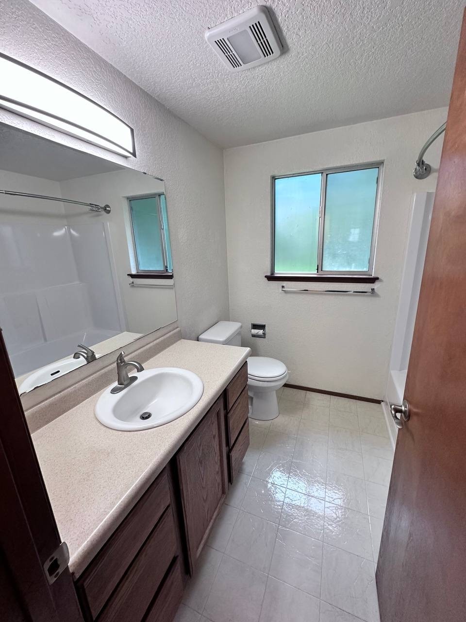 Building Photo - 821 Kaiser Rd NW