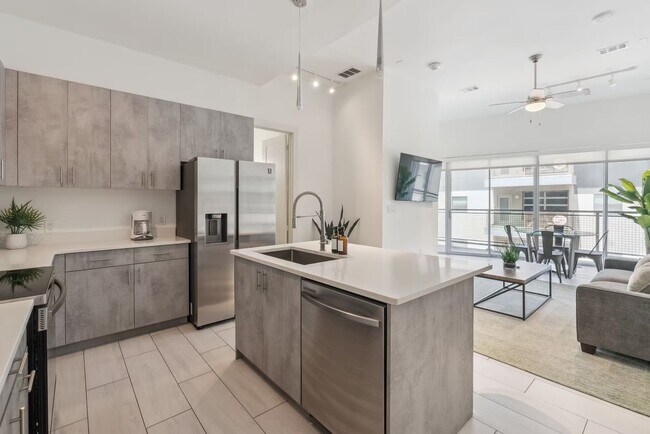 Building Photo - Luxury 1 Bedroom + Flex Space | 2 Full Baths | 975 Sq. Ft. | The Cedars, Dallas