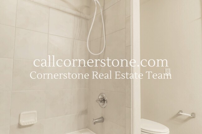 Building Photo - 4215 Samaritan Lp