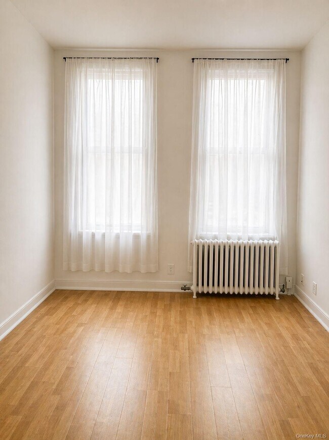 Building Photo - 20-26-26 Himrod St