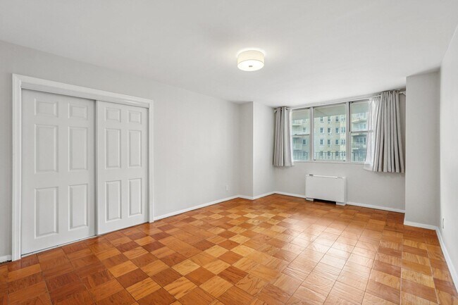 Building Photo - 6040 JFK Blvd E