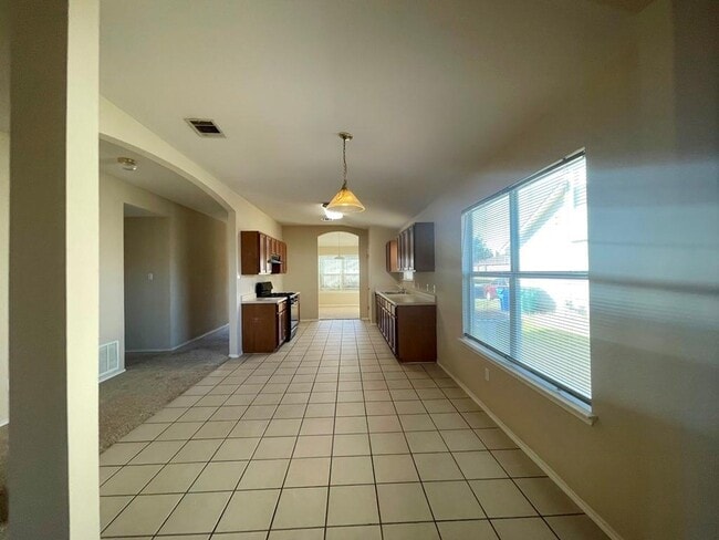 Building Photo - 209 Katy B Ln