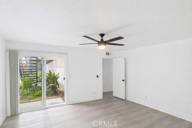 Building Photo - 16951 Hoskins Lane