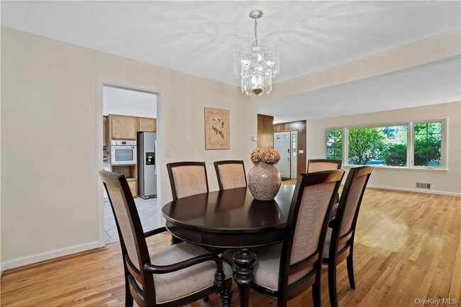 Building Photo - 124 Northfield Ave