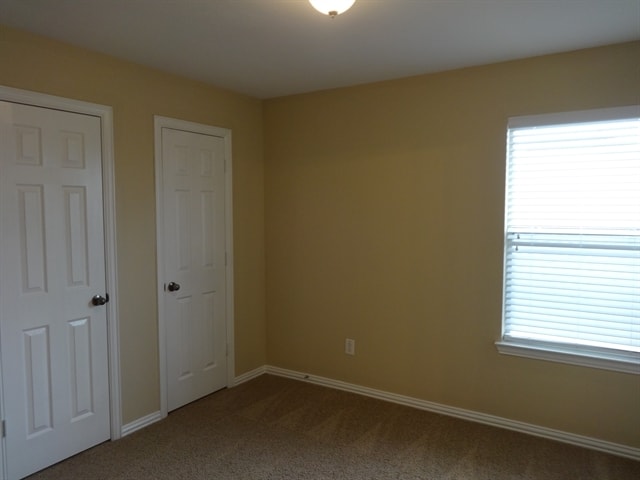 Building Photo - 2610 Dawn River Ln