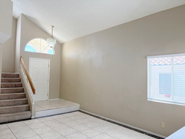 Building Photo - 2713 Brienza Way