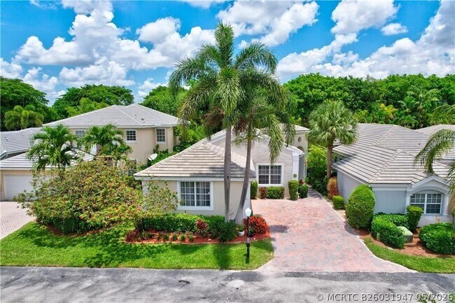 Building Photo - 8171 Hampton Wood Dr