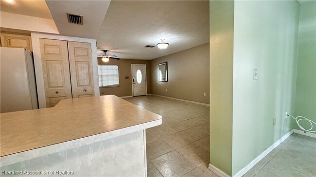 Building Photo - 205 Dove Ave