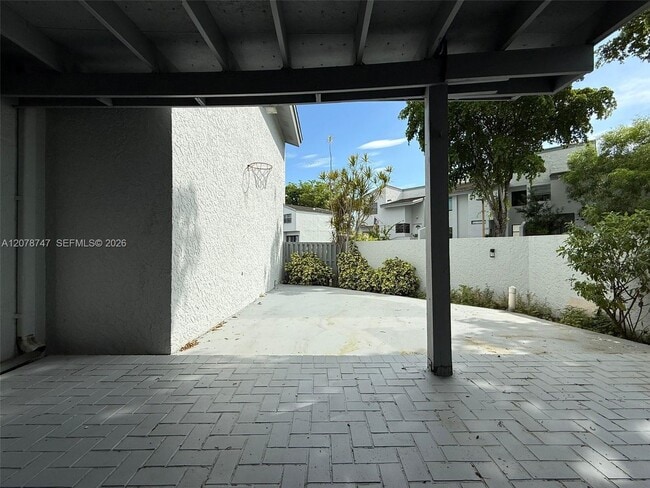 Building Photo - 746 NW 105th Pl