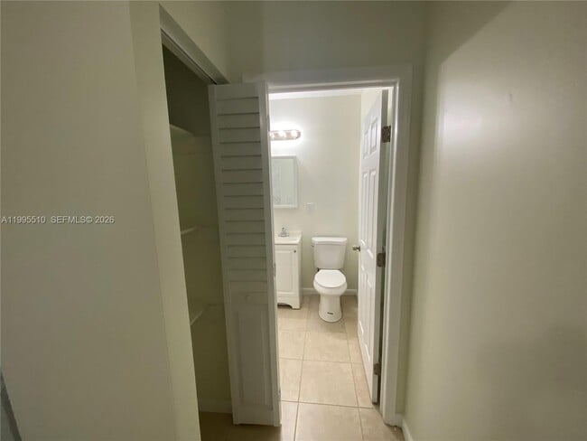 Building Photo - 1034 NW 2nd St