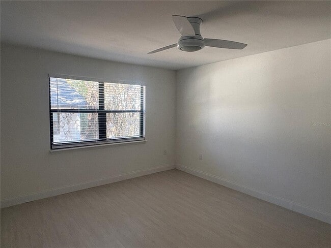Building Photo - 716 Angelina Ln