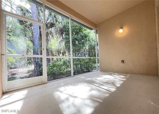 Building Photo - 8224 Sanctuary Dr