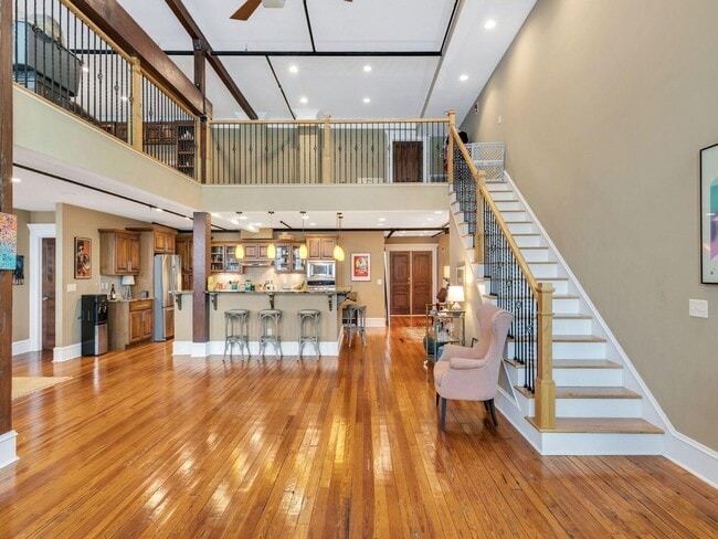 Building Photo - 1467 Market St