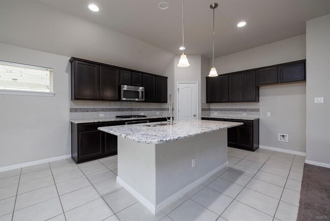 Building Photo - 21016 Abigail Way
