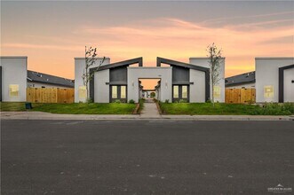 Building Photo - 24 N 25th St