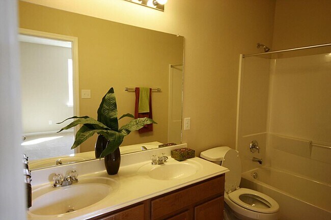 Building Photo - 24547 Foxberry Glen Ln