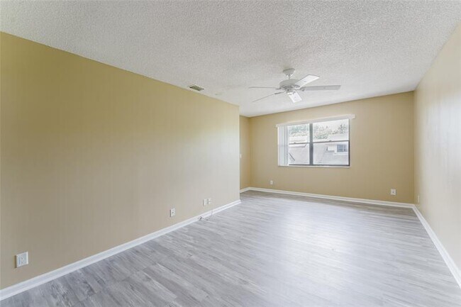 Building Photo - 9313 Ketay Cir