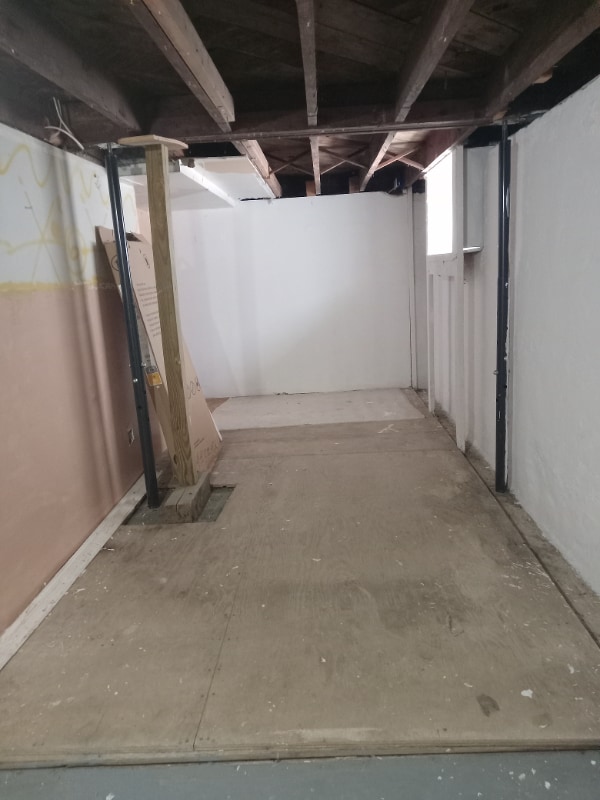 Building Photo - 2116 Rugby Rd