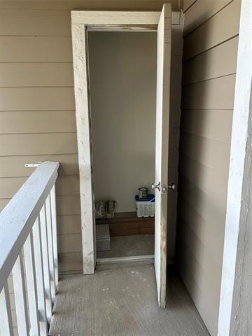 Building Photo - 8600 Coppertowne Ln