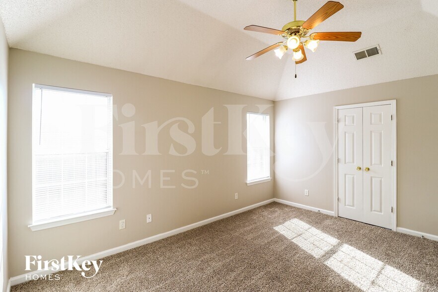 Building Photo - 1523 Beringer Dr