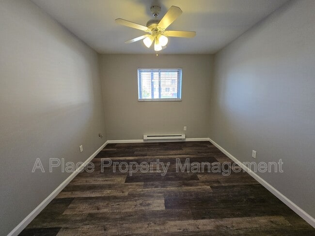 Building Photo - 2625 S Big Bend Blvd