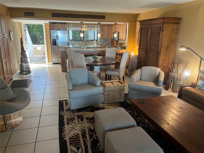 Building Photo - 202 Sanctuary Dr.