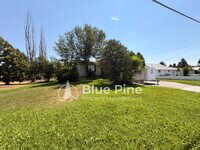 Building Photo - 635 S 5th W