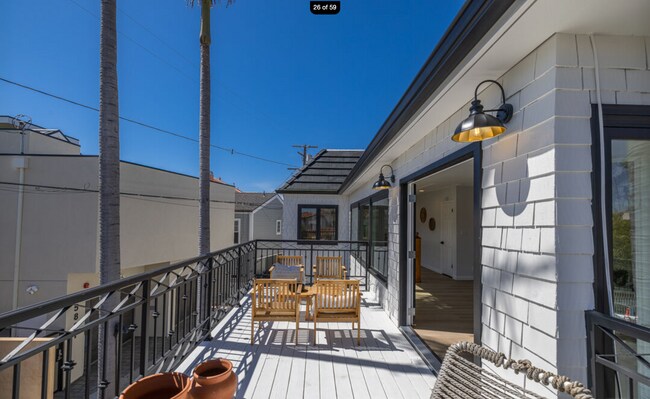 Building Photo - 15 Via Di Roma Walk