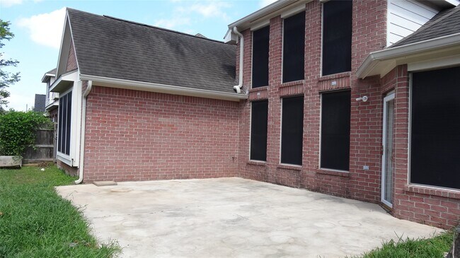 Building Photo - 4822 Schiller Park Ln