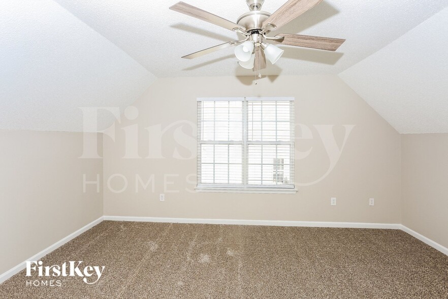 Building Photo - 178 Bradford Glyn Dr