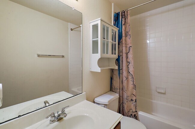 Building Photo - 8314 Hampton Bay Drive