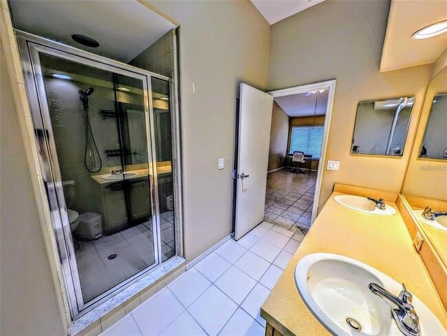 Building Photo - 13940 Corrine Key Pl
