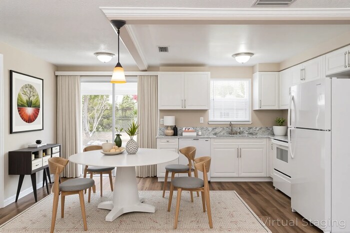 Building Photo - 8509 Portulaca Ave
