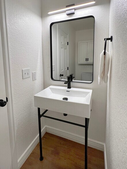 Building Photo - 10810 W 63rd Ave