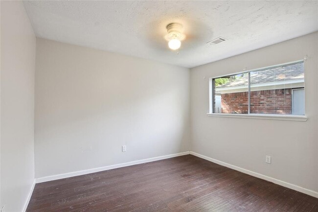Building Photo - 959 Wavecrest Ln
