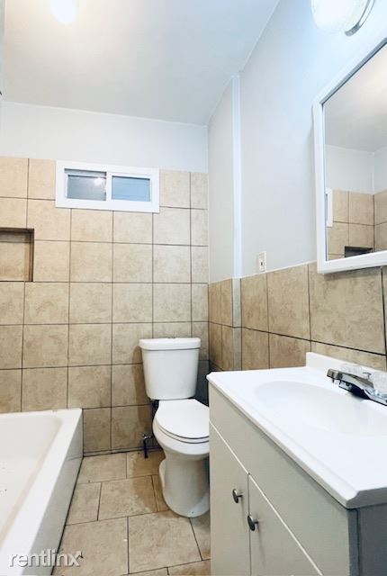 Building Photo - 2 br, 1 bath Duplex - 917 Gladstone St 917...