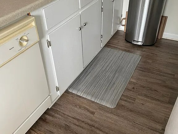 Building Photo - 1280 Dewey St