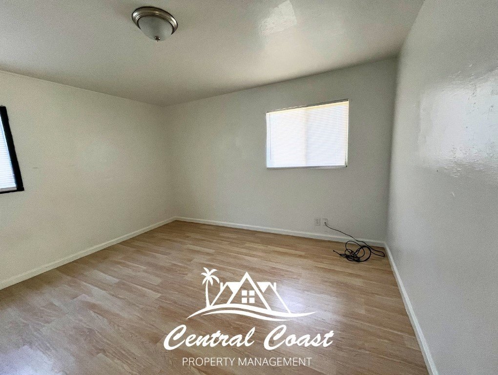 Building Photo - 0 E Foster Rd