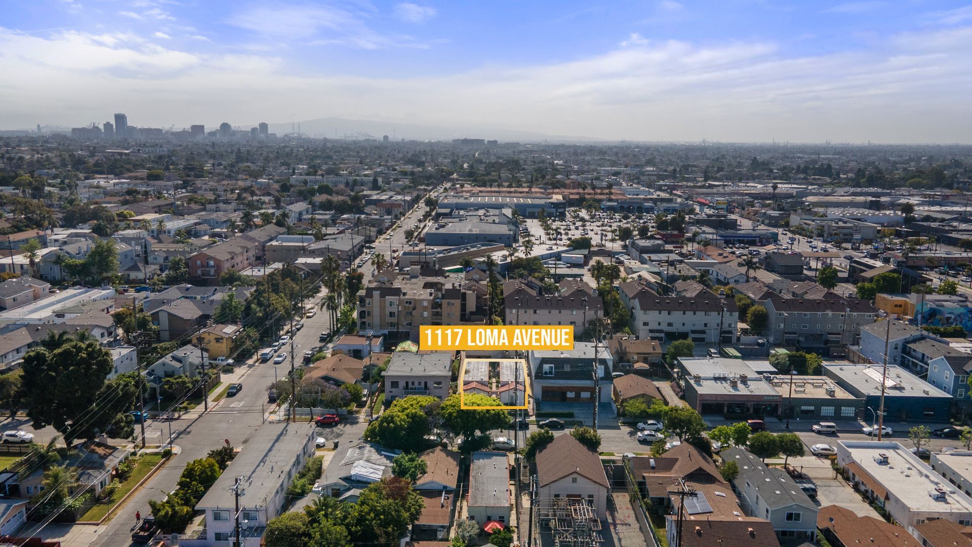 Building Photo - 1109 Loma Ave