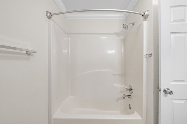 Building Photo - Discover Peaceful Luxury Living in This Stunning 2-Bedroom 1.5 Bath Apartment